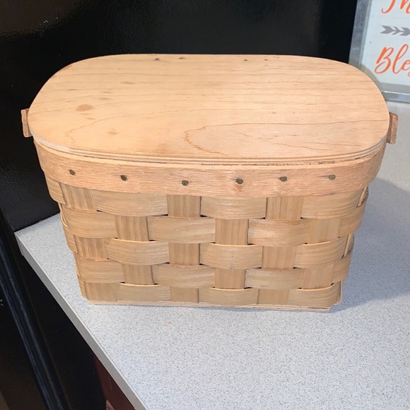 Putney Basket - Picture 1 of 7